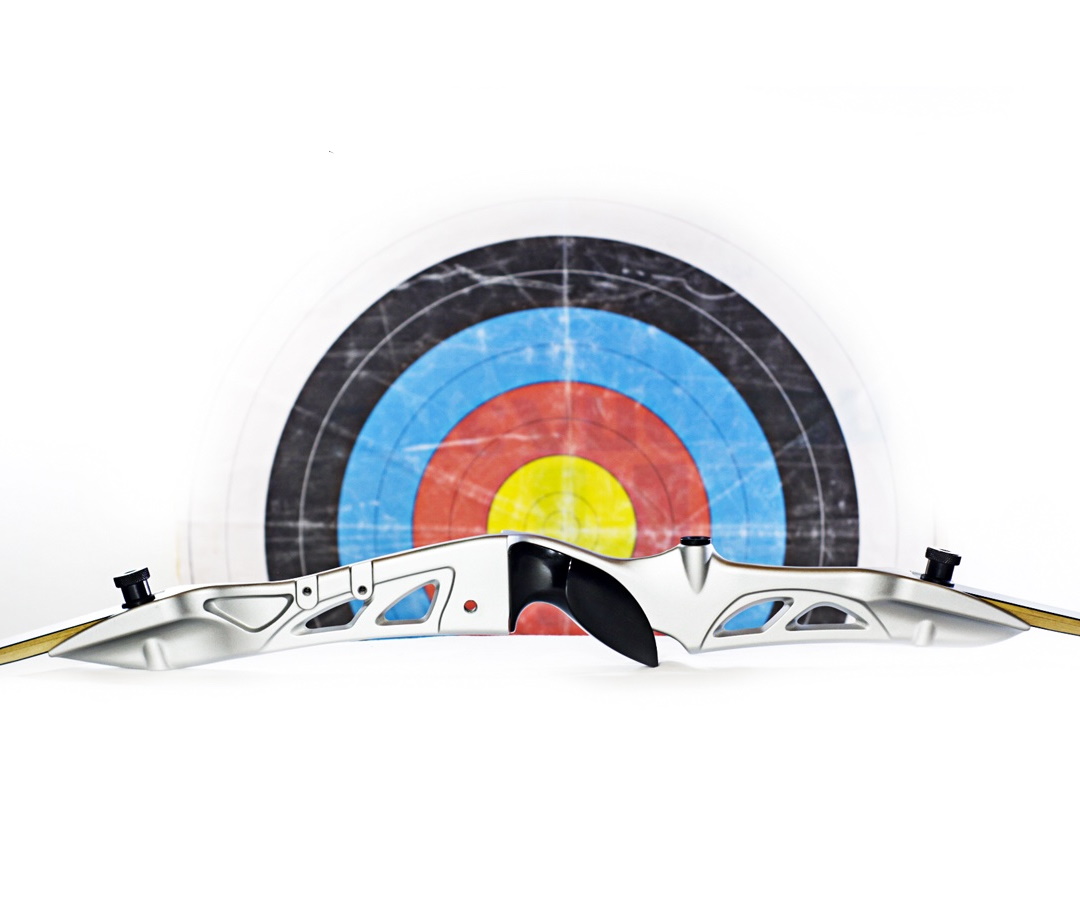 Лук рекурсивный (Олимпик) 68" 38# (серебристая рукоять, чёрные плечи)