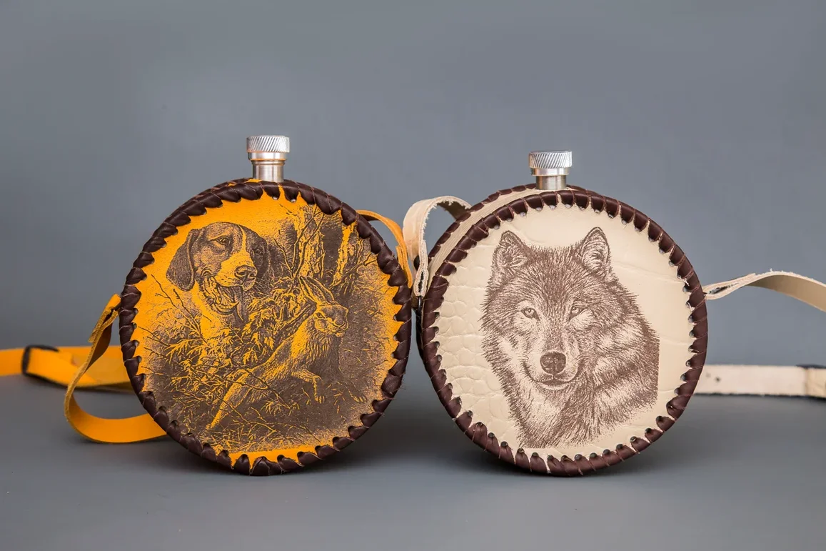 Фляжка 0,5л в чехле круглая